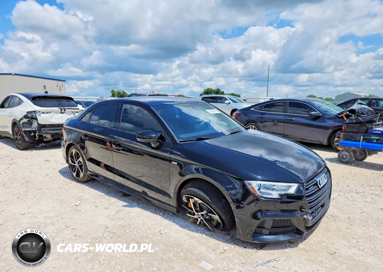 2020 Audi A3 S-Line Premium VIN:WAUBEGFF1LA096652 - 4