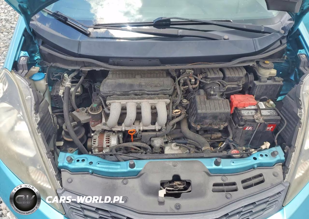2013 Honda Fit Sport VIN:JHMGE8H56DC006998 - 11