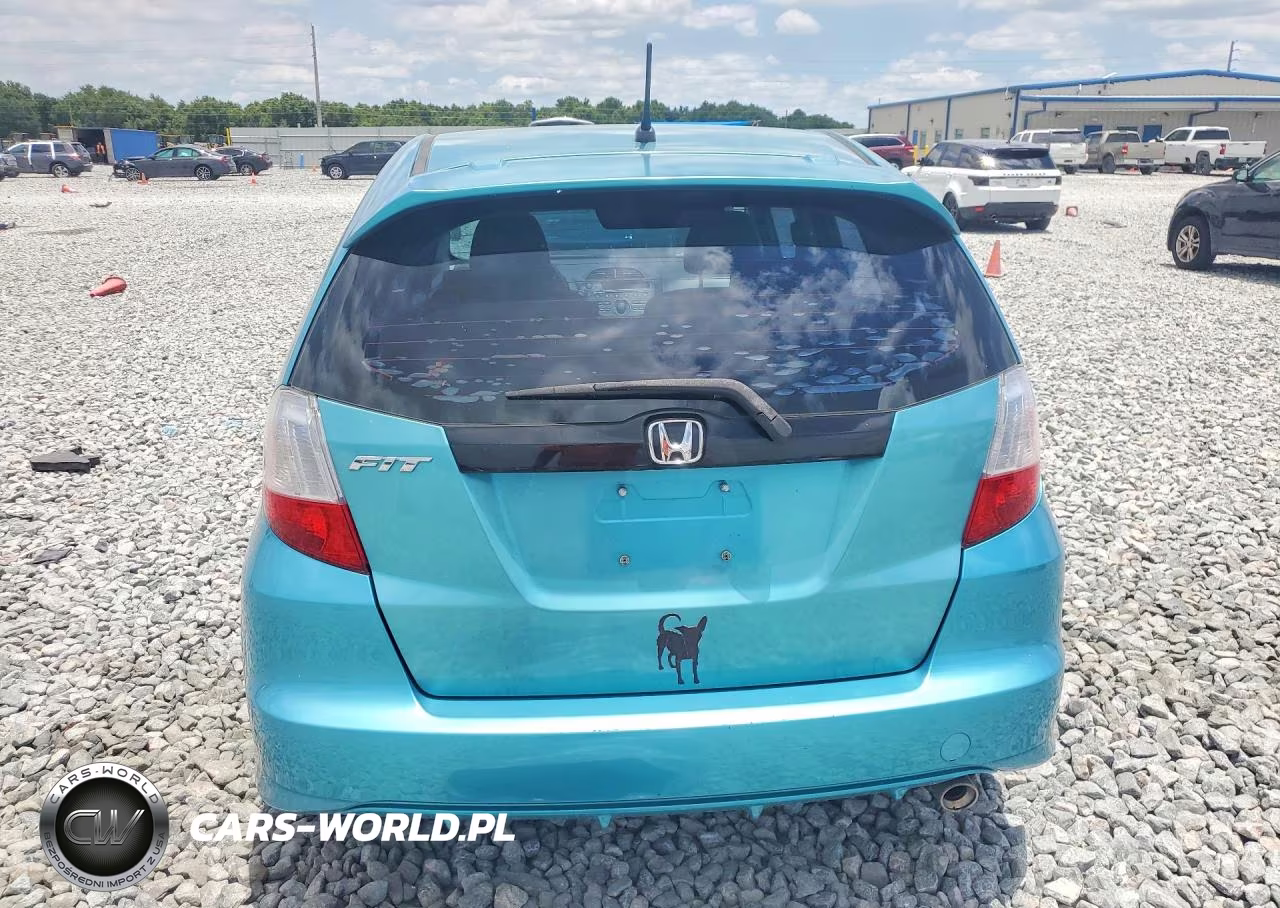 2013 Honda Fit Sport VIN:JHMGE8H56DC006998 - 6