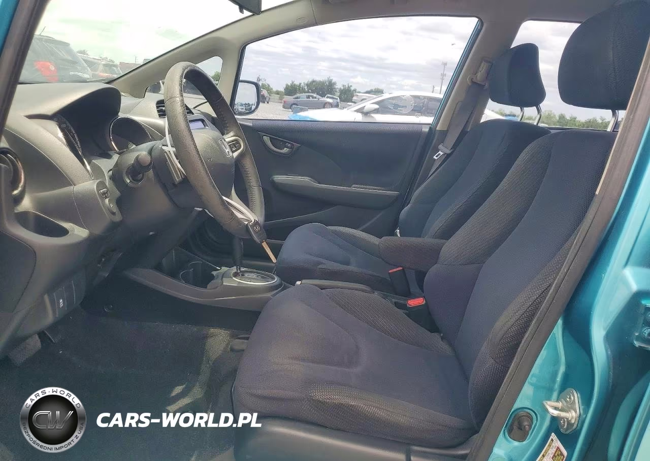 2013 Honda Fit Sport VIN:JHMGE8H56DC006998 - 7