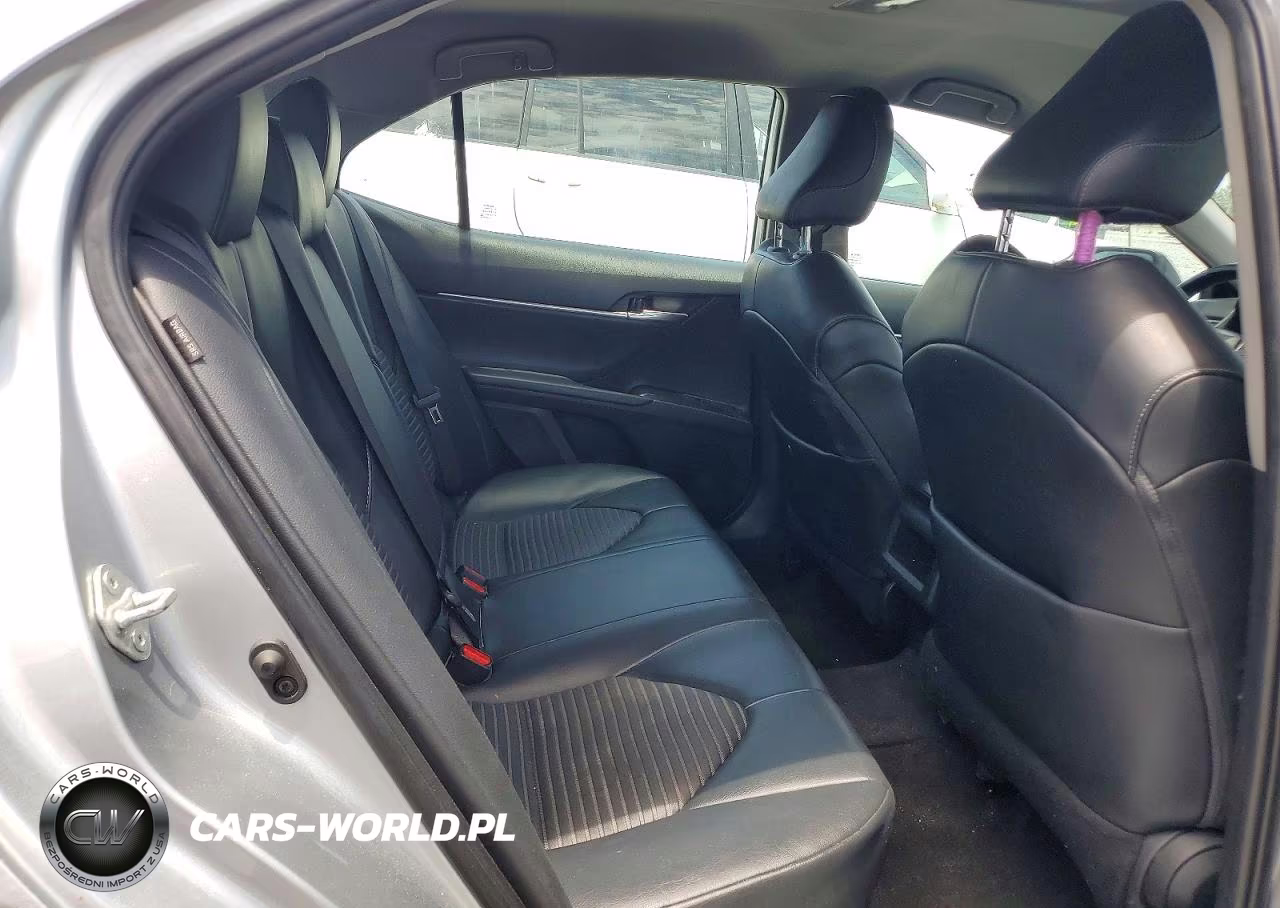 2021 Toyota Camry Se VIN:4T1G11AK2MU409645 - 10