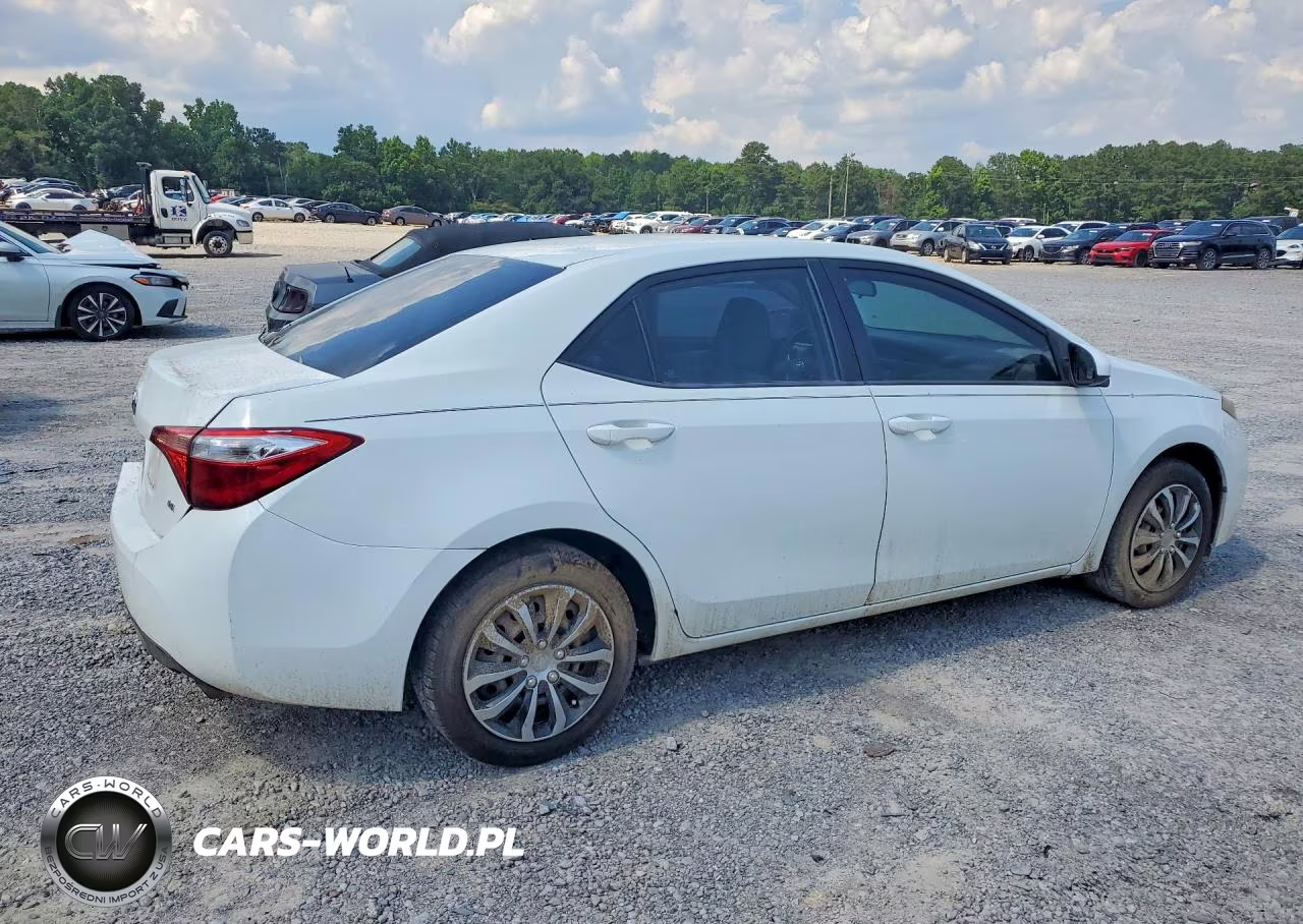 2016 Toyota Corolla Le VIN:5YFBURHE0GP515730 - 3