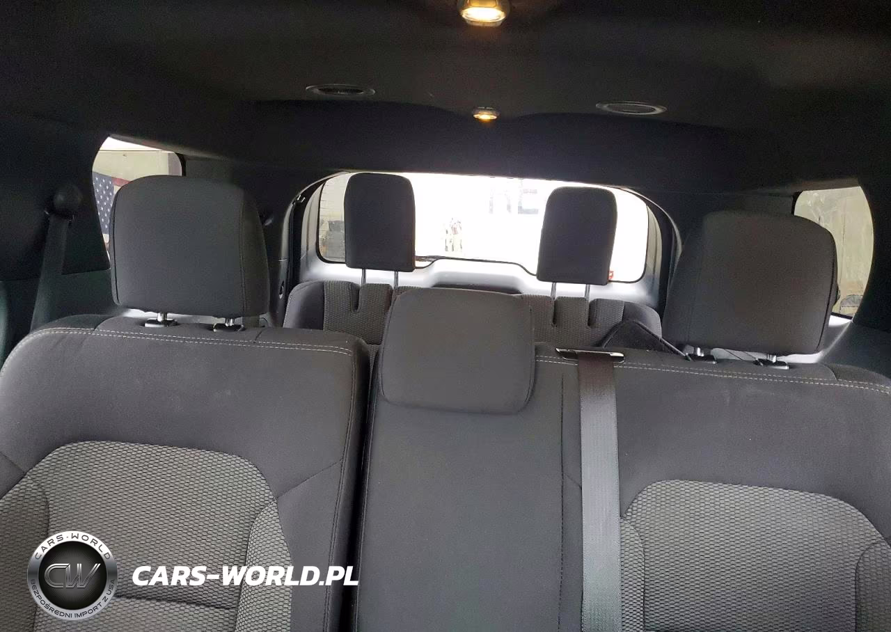 2019 Ford Explorer Xlt VIN:1FM5K8D87KGA67604 - 10