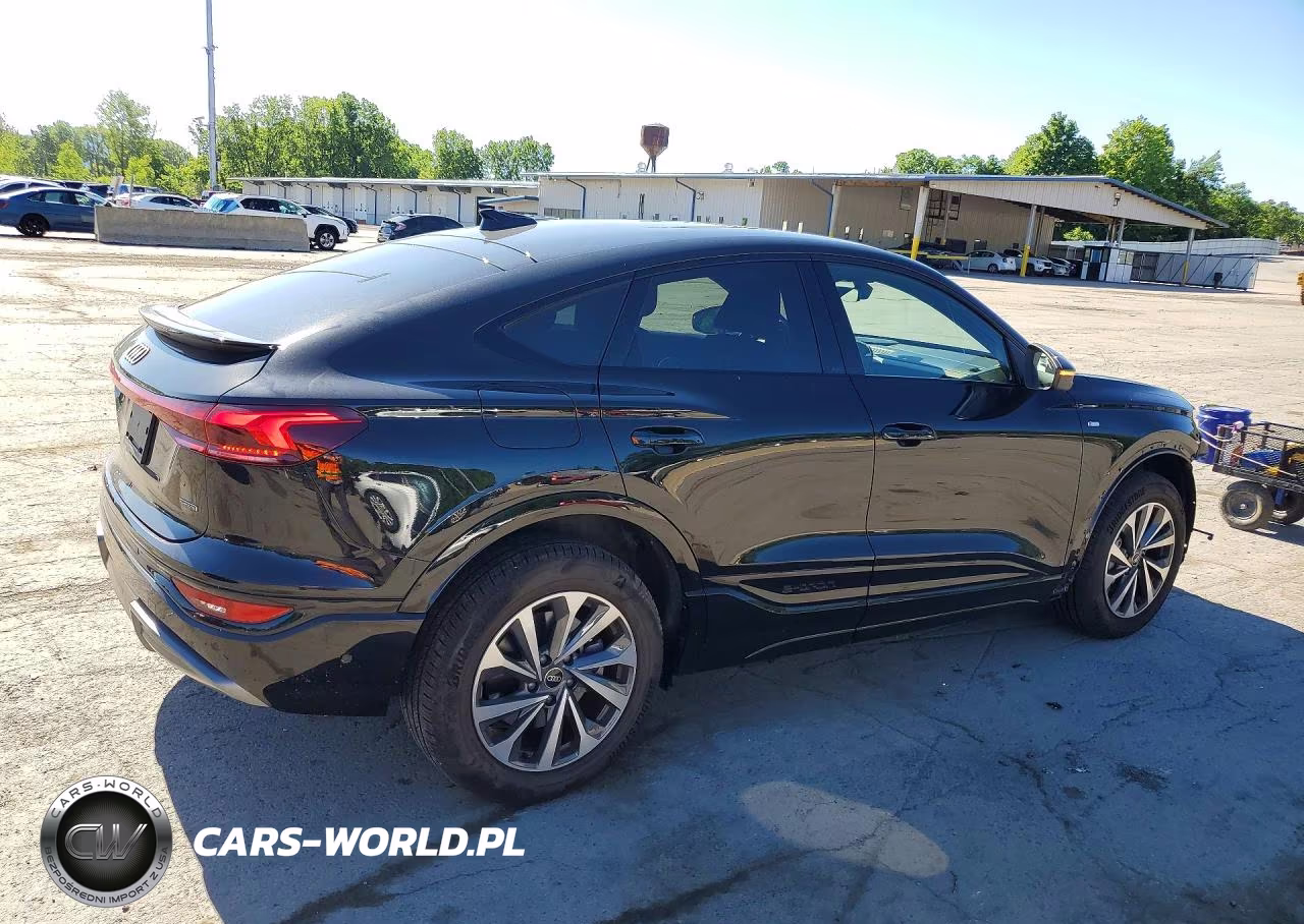 2025 Audi Q6 E-Tron Sportback Premium Plus VIN:WA1E4BGF7SA067525 - 3