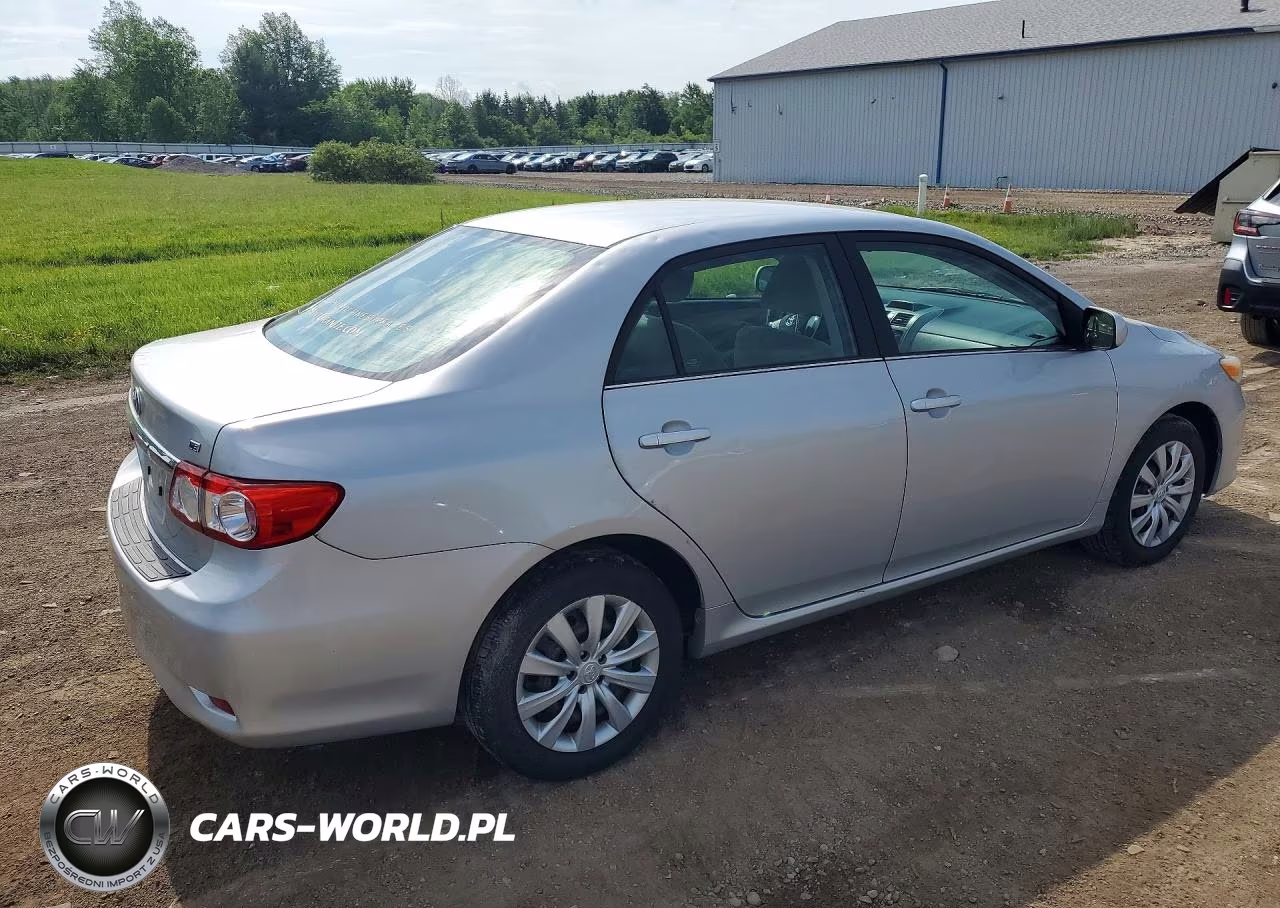 2013 Toyota Corolla Le VIN:2T1BU4EE5DC971340 - 3