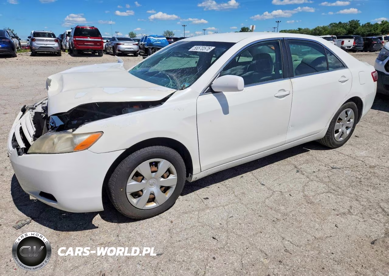 2007 Toyota Camry Le – zdjęcie 1 z 12