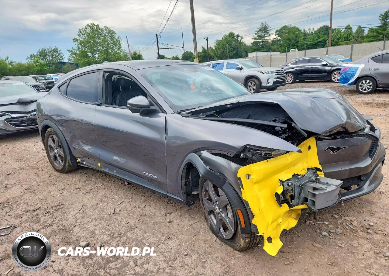 2021 Ford Mustang Mach-E Select VIN:3FMTK1SS2MMA18638 - 4