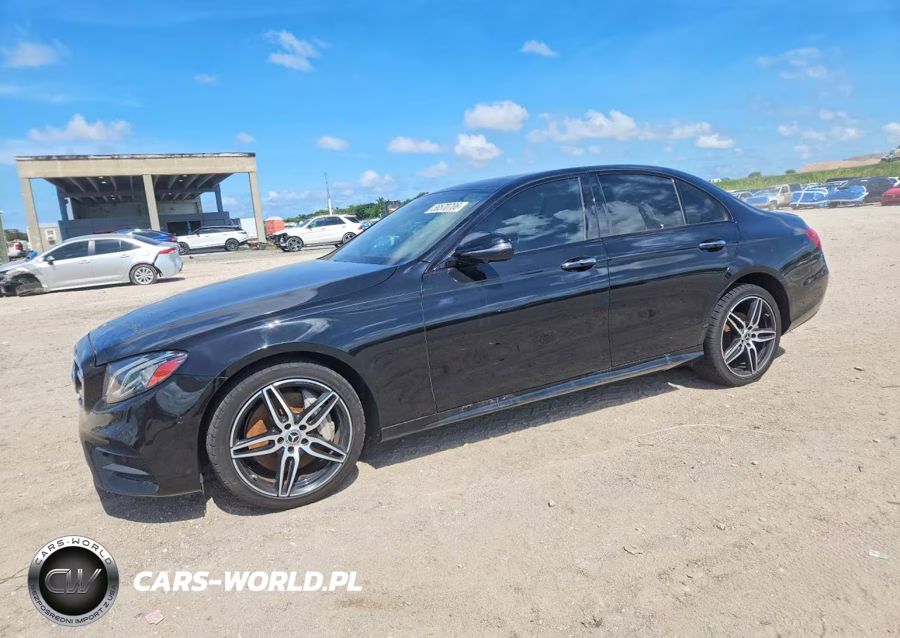 2020 Mercedes-Benz E 350 4Matic – zdjęcie 1 z 12