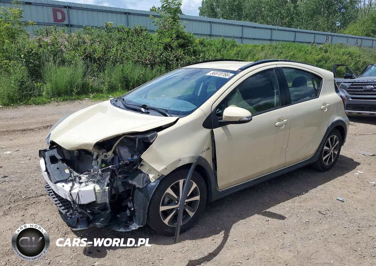 2018 Toyota Prius C Two