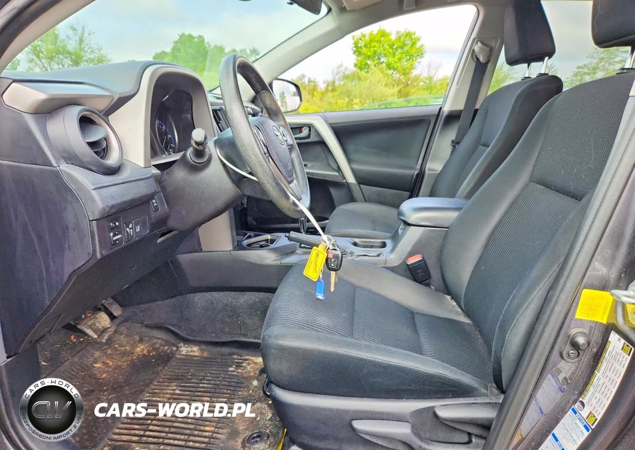 2017 Toyota Rav4 Le VIN:2T3BFREV3HW626259 - 7