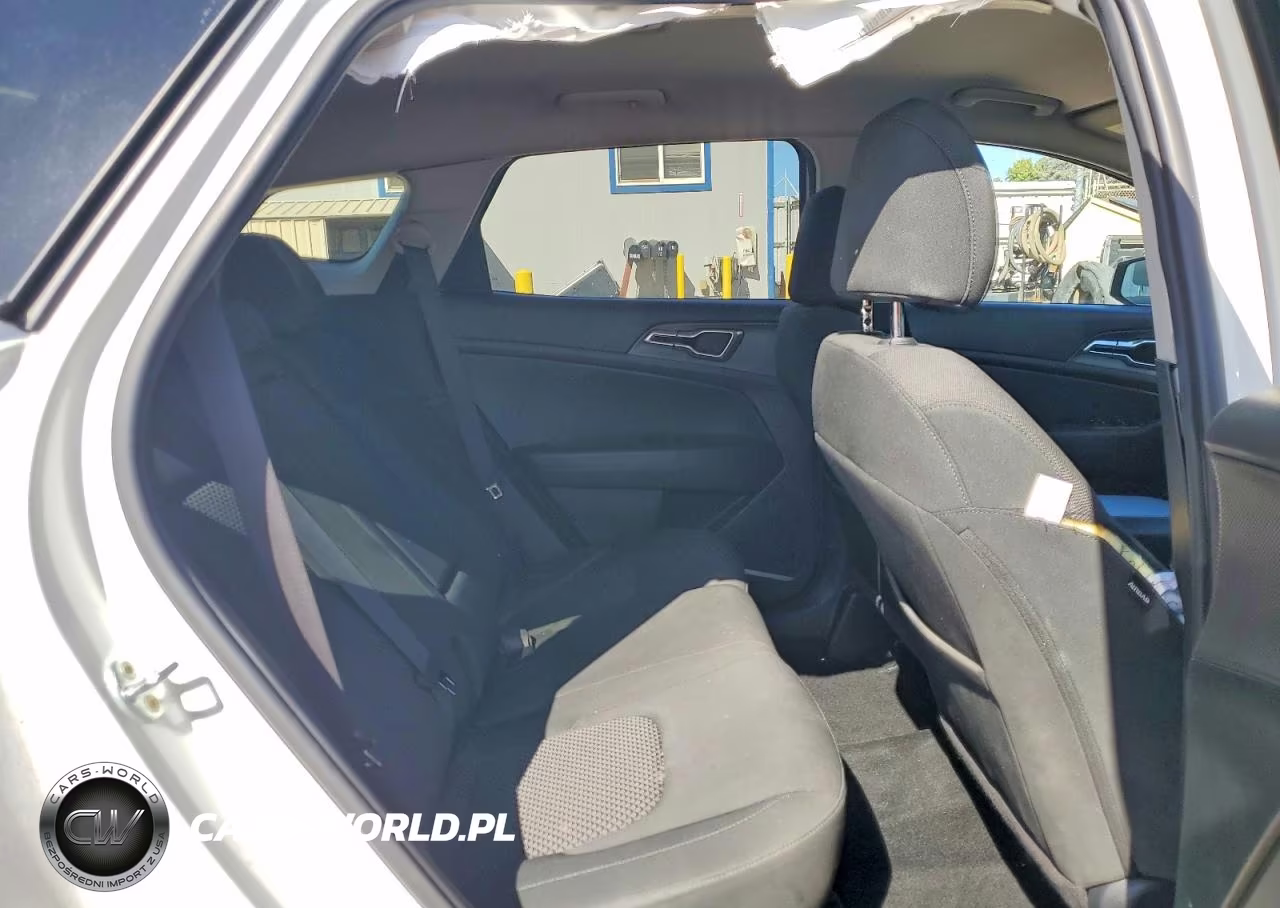 2023 Kia Sportage Lx VIN:KNDPUCAF4P7099673 - 11