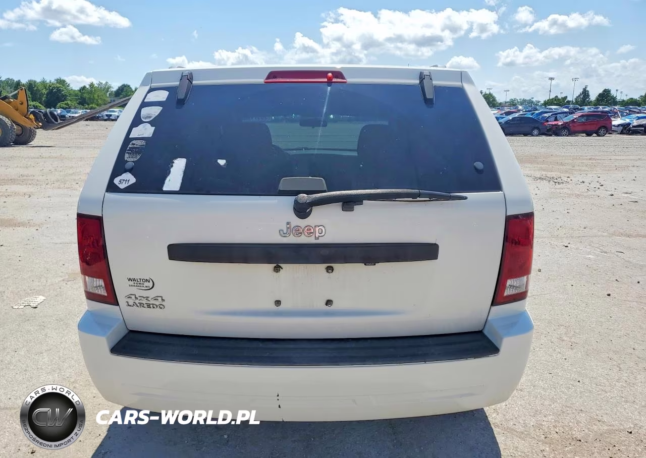 2008 Jeep Grand Cherokee Laredo VIN:1J8GR48KX8C192757 - 6