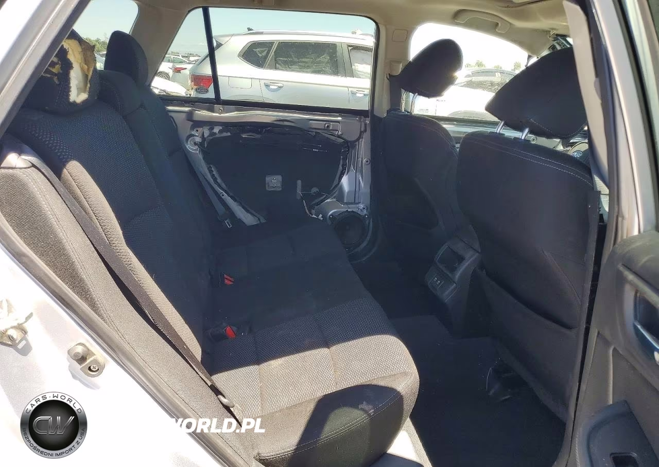 2019 Subaru Outback 2.5I Premium VIN:4S4BSAHC6K3316247 - 10