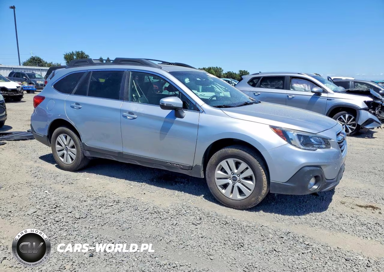 2019 Subaru Outback 2.5I Premium VIN:4S4BSAHC6K3316247 - 4