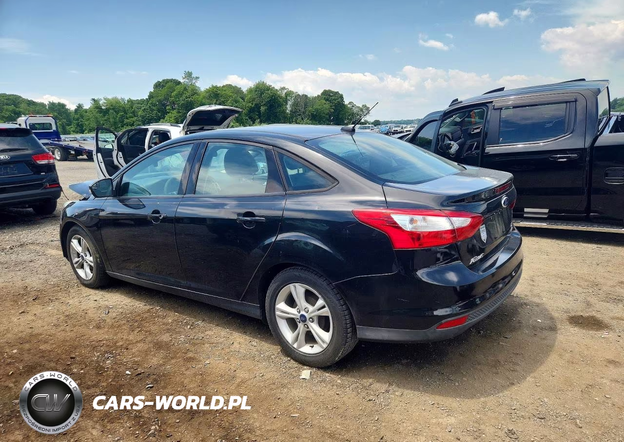 2014 Ford Focus Se VIN:1FADP3F24EL434568 - 2