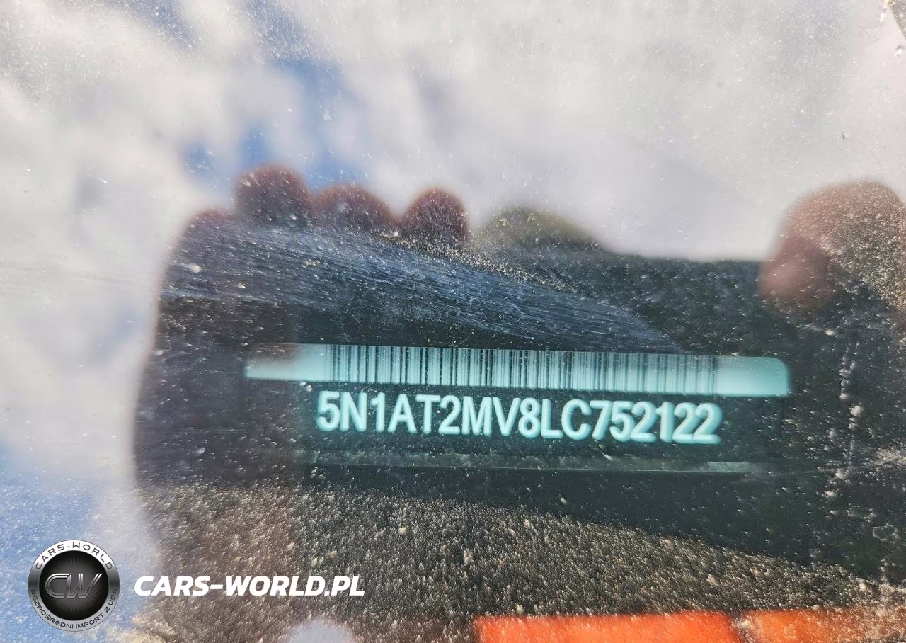 2020 Nissan Rogue S VIN:5N1AT2MV8LC752122 - 13