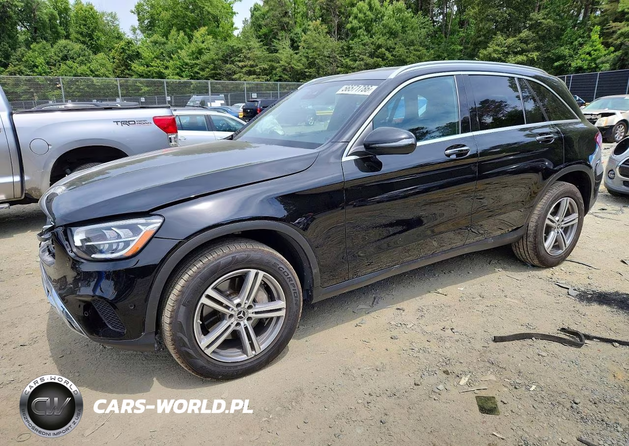 2022 Mercedes-Benz Glc 300 4Matic – zdjęcie 1 z 13