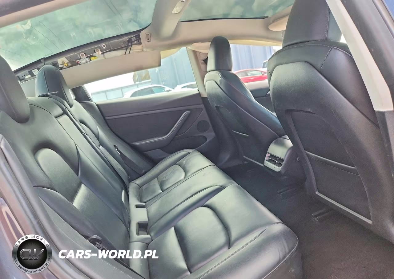 2023 Tesla Model 3 VIN:5YJ3E1EA7PF697474 - 10