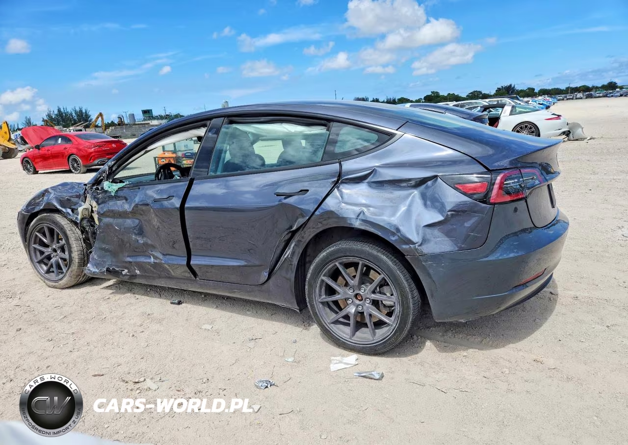 2023 Tesla Model 3 VIN:5YJ3E1EA7PF697474 - 2