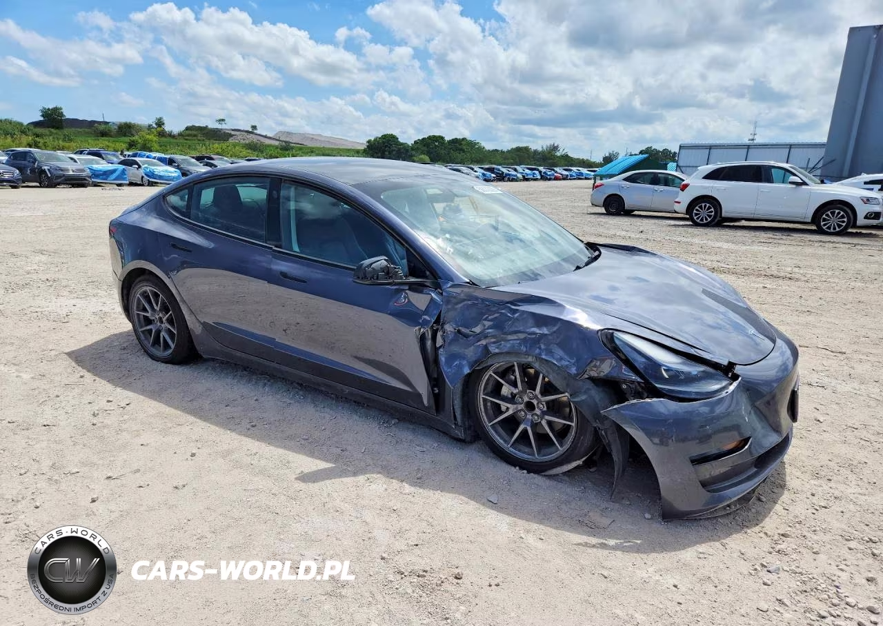 2023 Tesla Model 3 VIN:5YJ3E1EA7PF697474 - 4