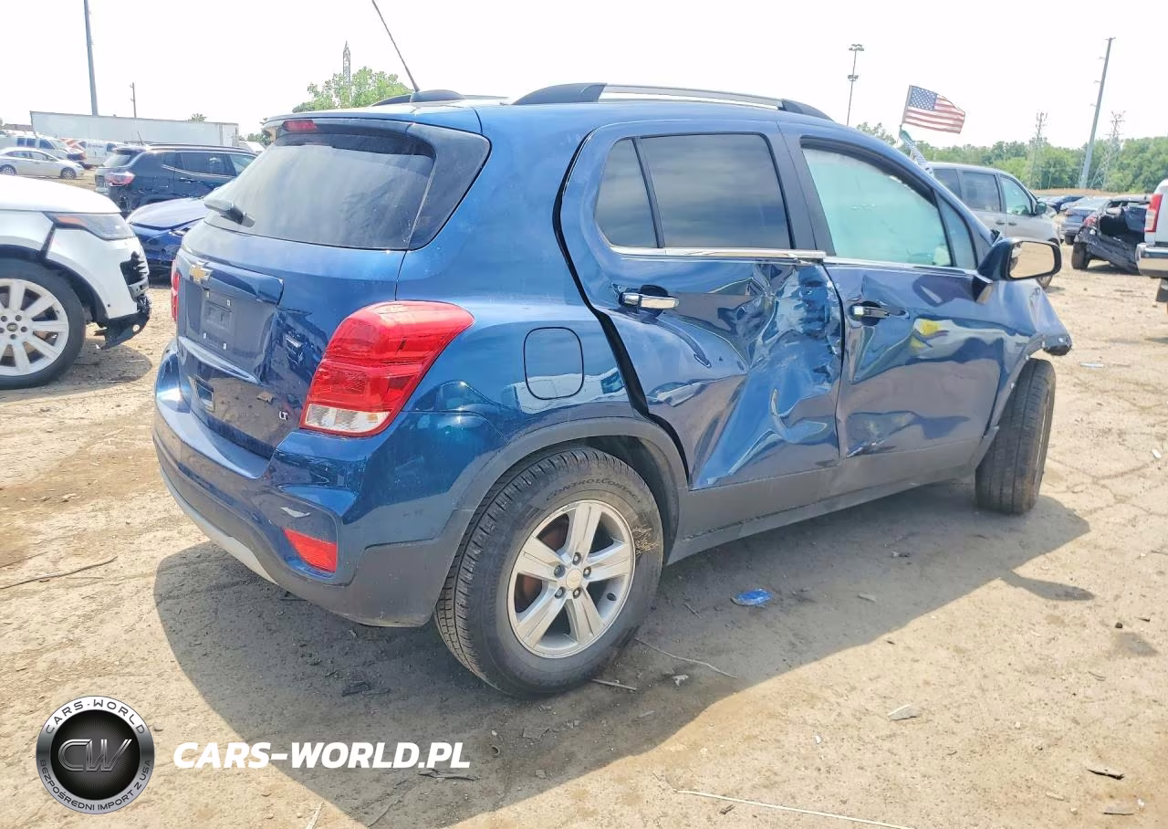 2020 Chevrolet Trax 1Lt VIN:3GNCJLSB6LL323638 - 3