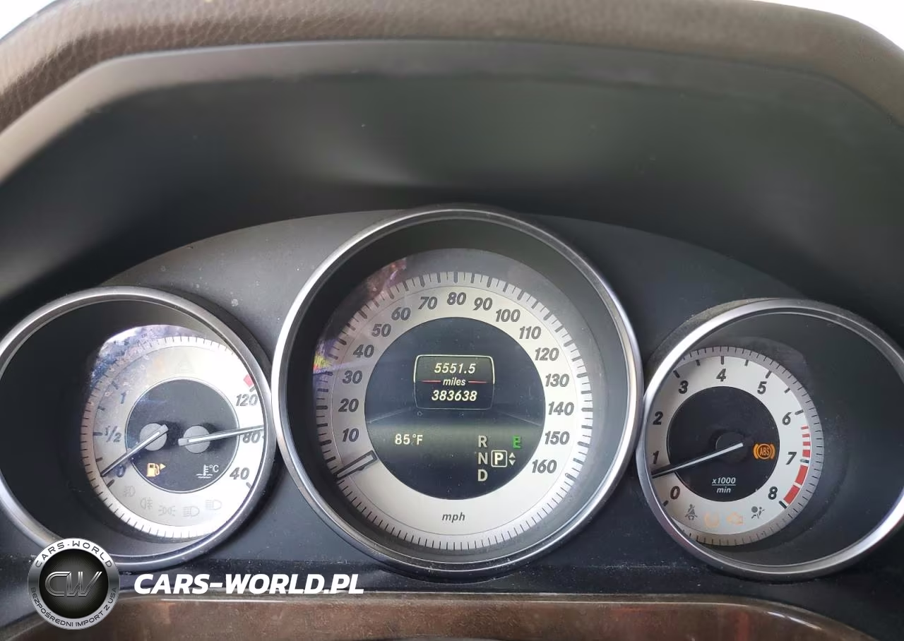 2014 Mercedes-Benz E 350 VIN:WDDHF5KB5EA923207 - 9