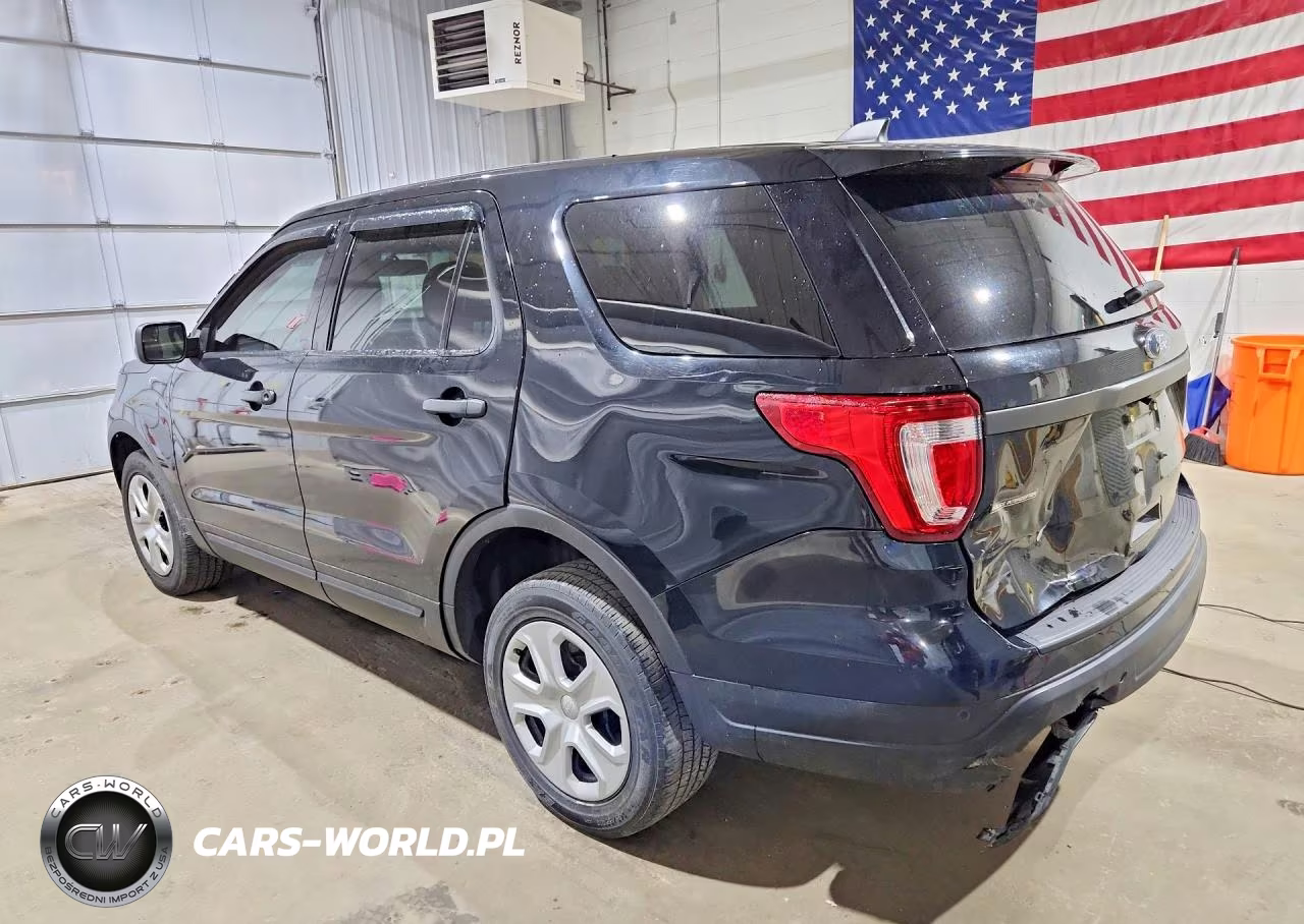 2018 Ford Explorer Police Interceptor VIN:1FM5K8AR2JGC17758 - 2