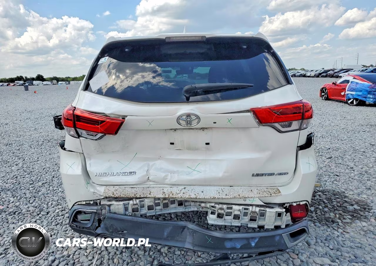 2018 Toyota Highlander Limited Platinum VIN:5TDDZRFH7JS896191 - 6