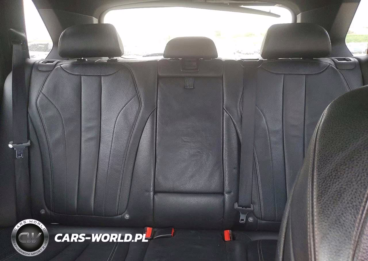 2018 BMW X5 xDrive35I VIN:5UXKR0C50J0X83603 - 10