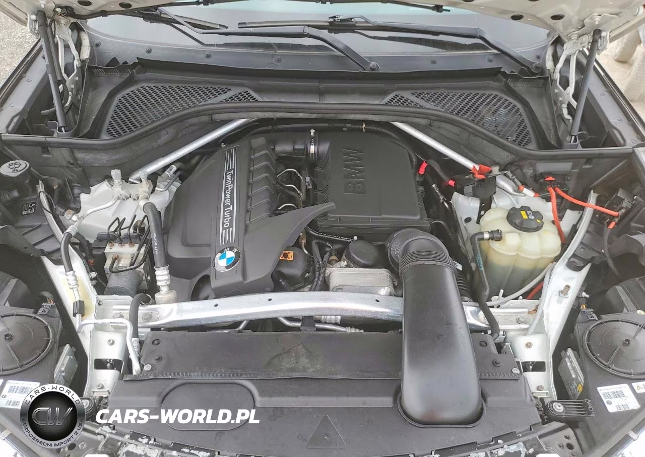 2018 BMW X5 xDrive35I VIN:5UXKR0C50J0X83603 - 12