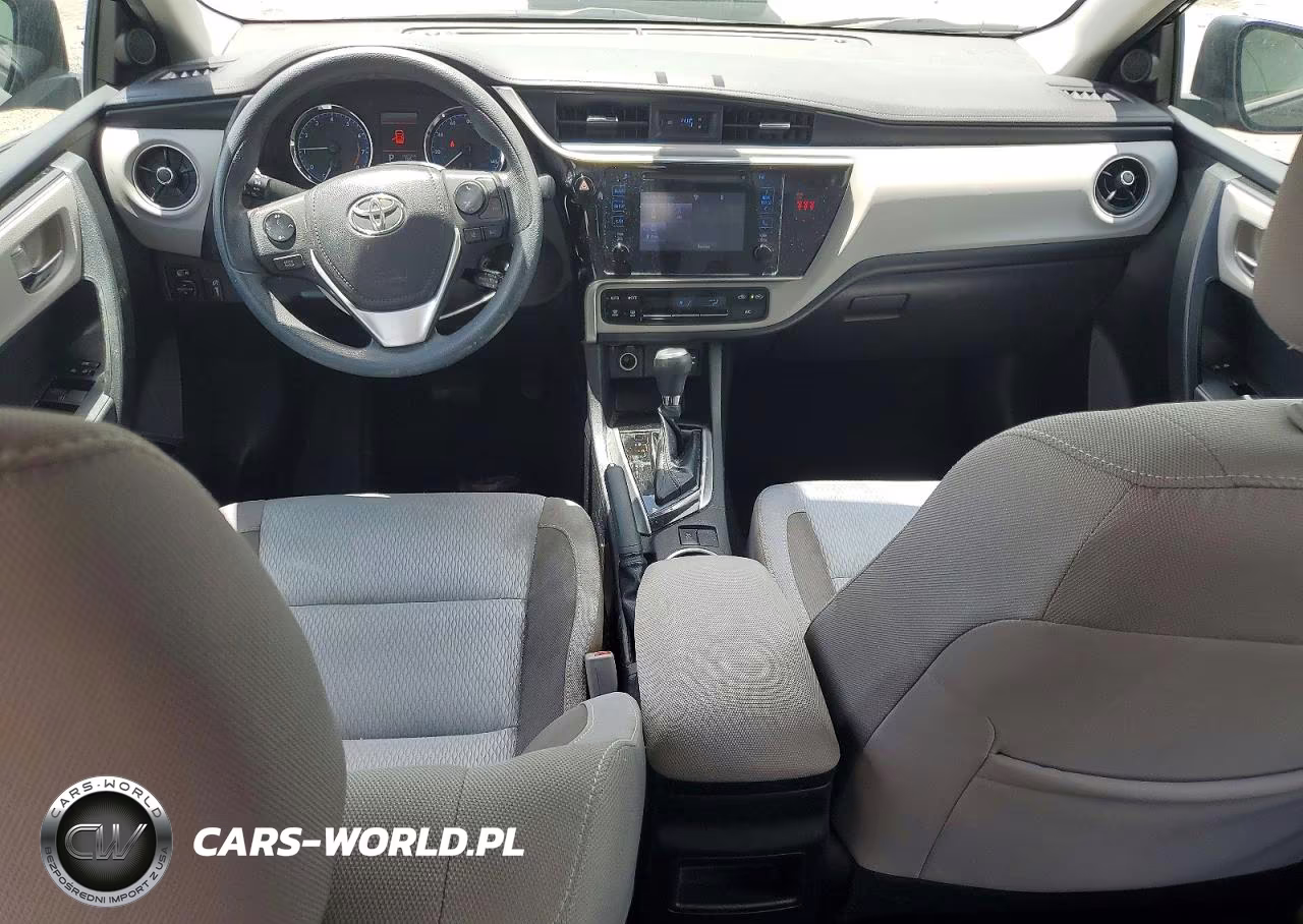 2018 Toyota Corolla Le VIN:2T1BURHE2JC974359 - 8