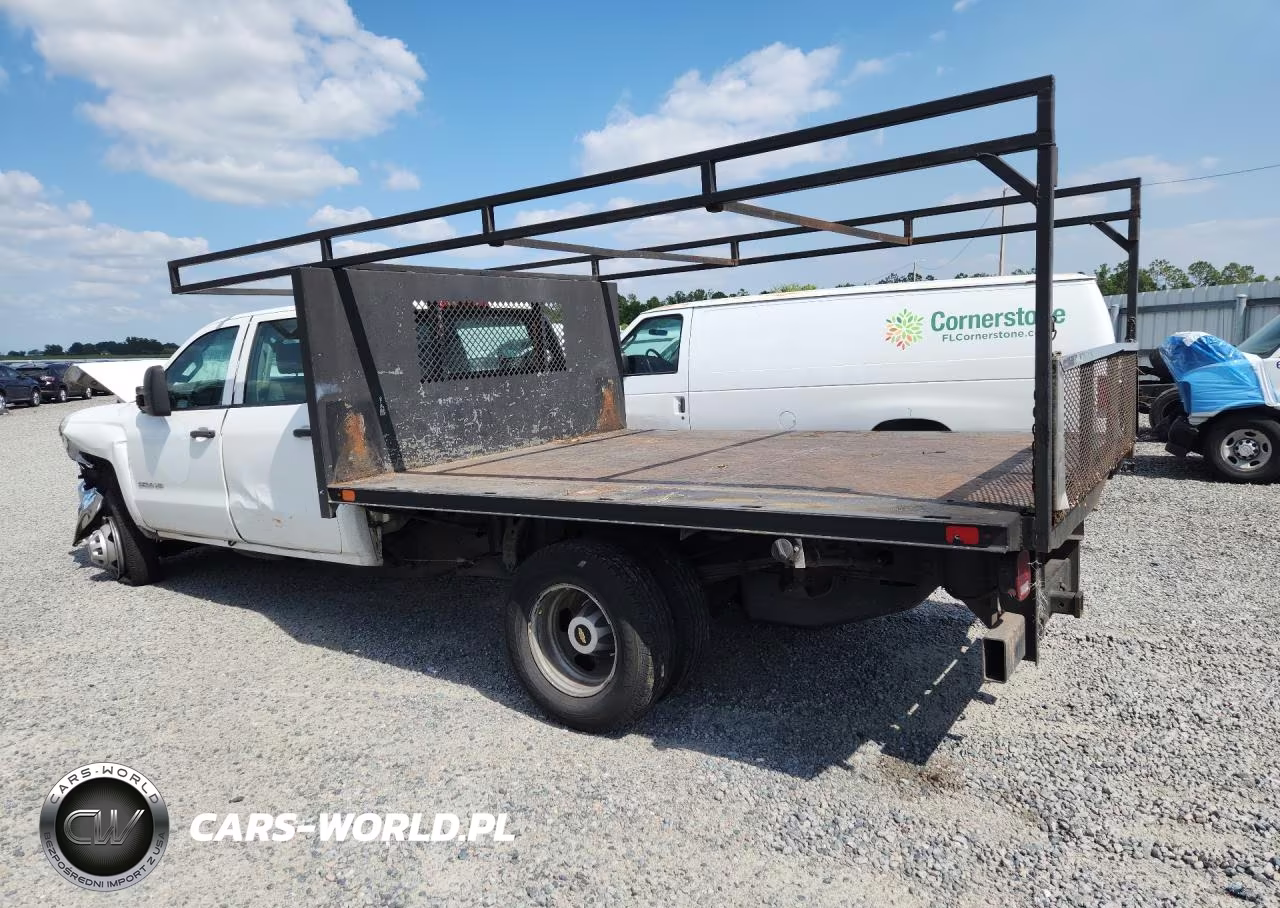 2016 Chevrolet Silverado Flatbed Truck VIN:1GB4CYCG2GF264221 - 2