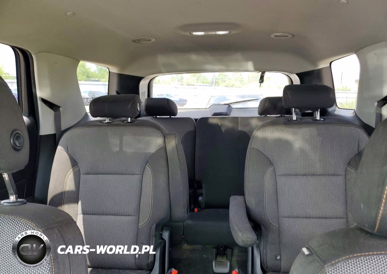 2018 Chevrolet Traverse Lt VIN:1GNEVGKWXJJ271846 - 10