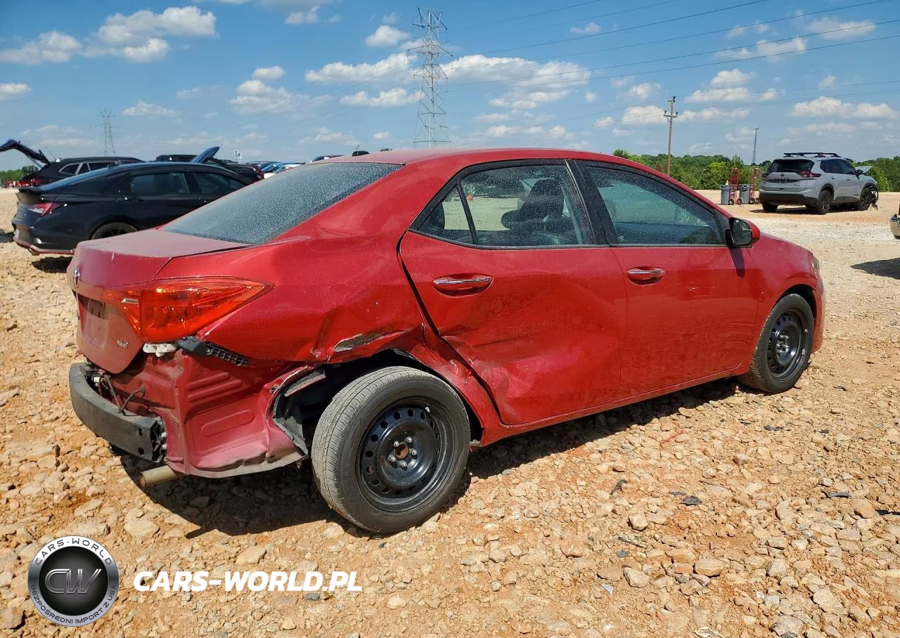 2019 Toyota Corolla Xle VIN:2T1BURHE2KC131716 - 3