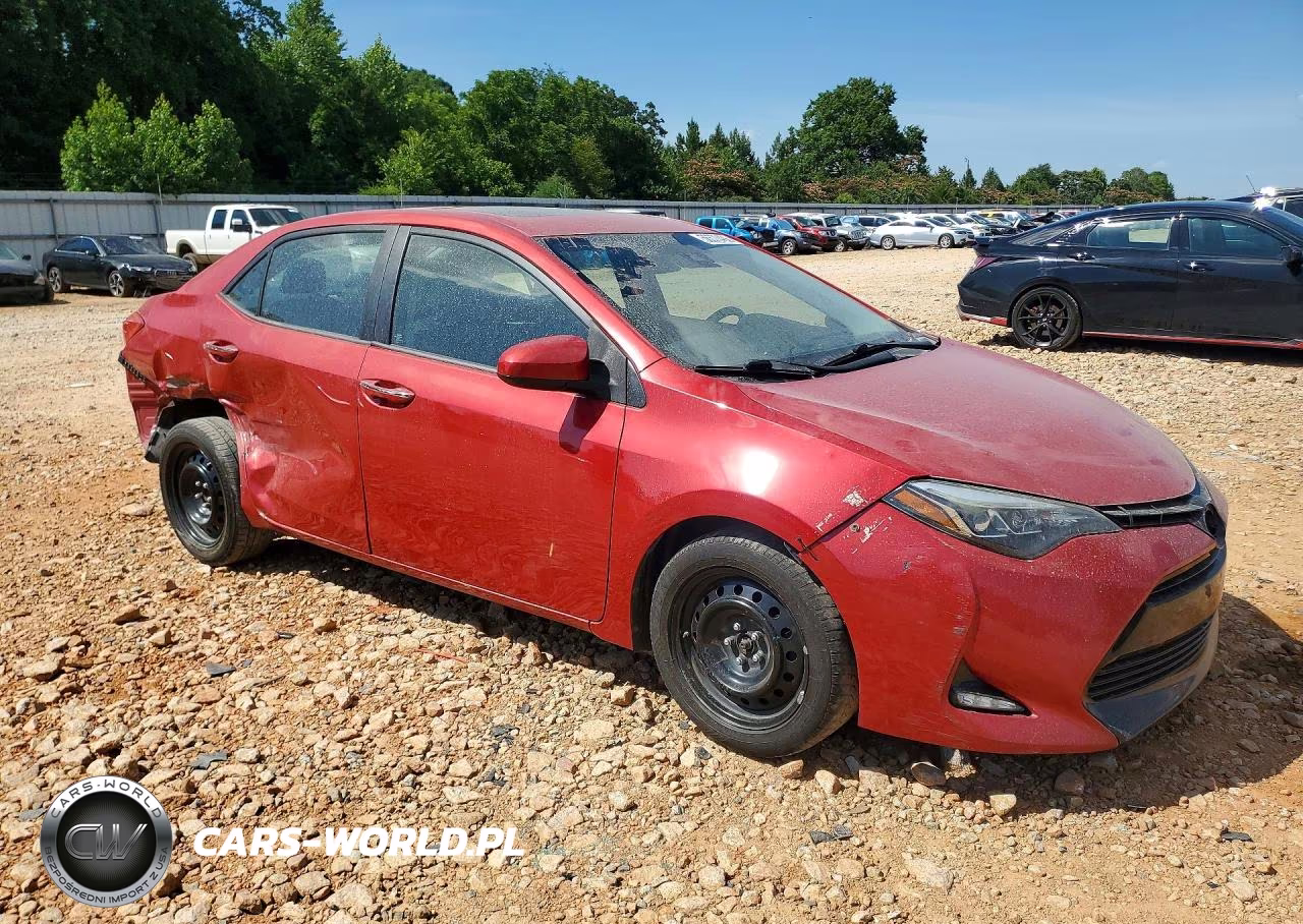 2019 Toyota Corolla Xle VIN:2T1BURHE2KC131716 - 4