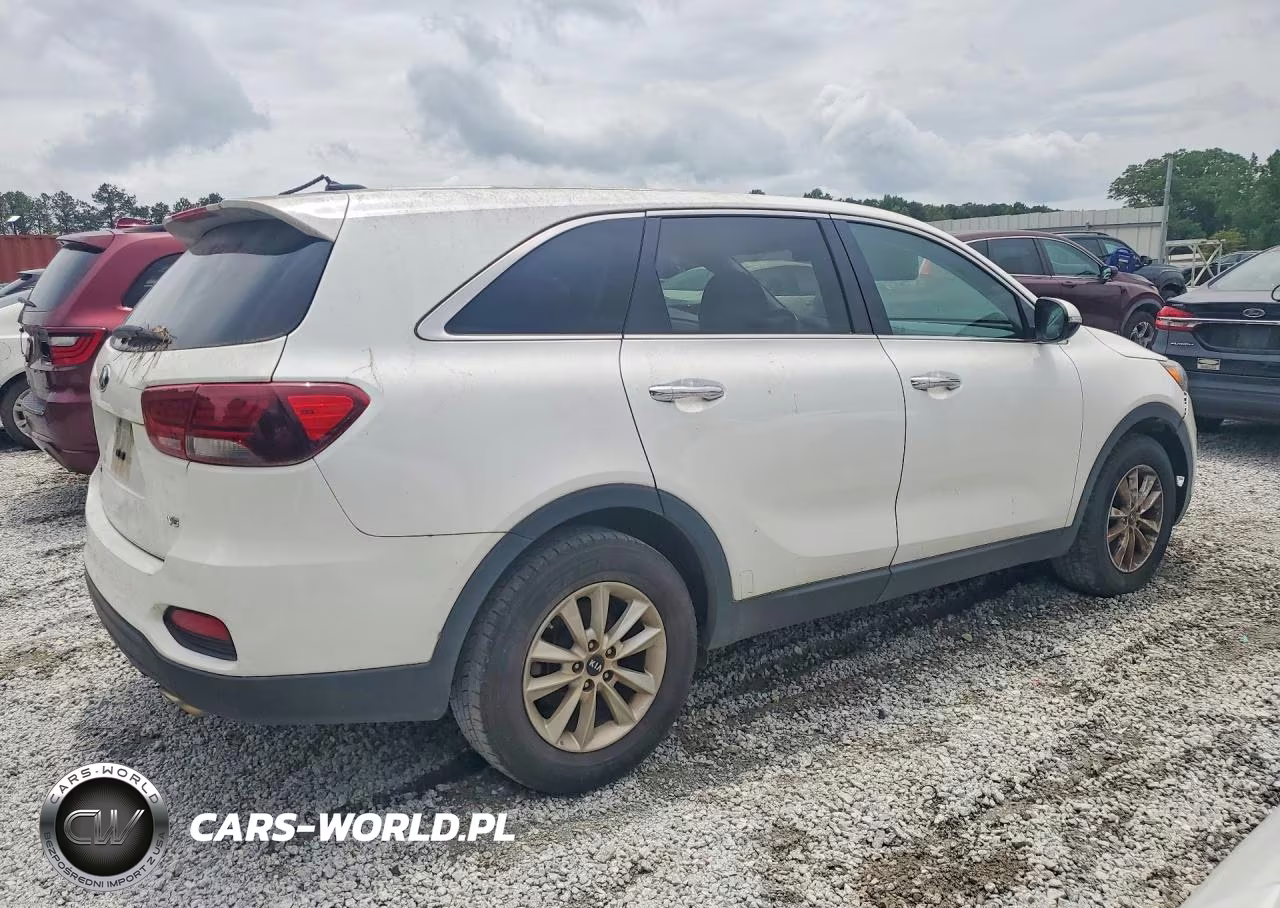2020 Kia Sorento S VIN:5XYPG4A53LG634283 - 3