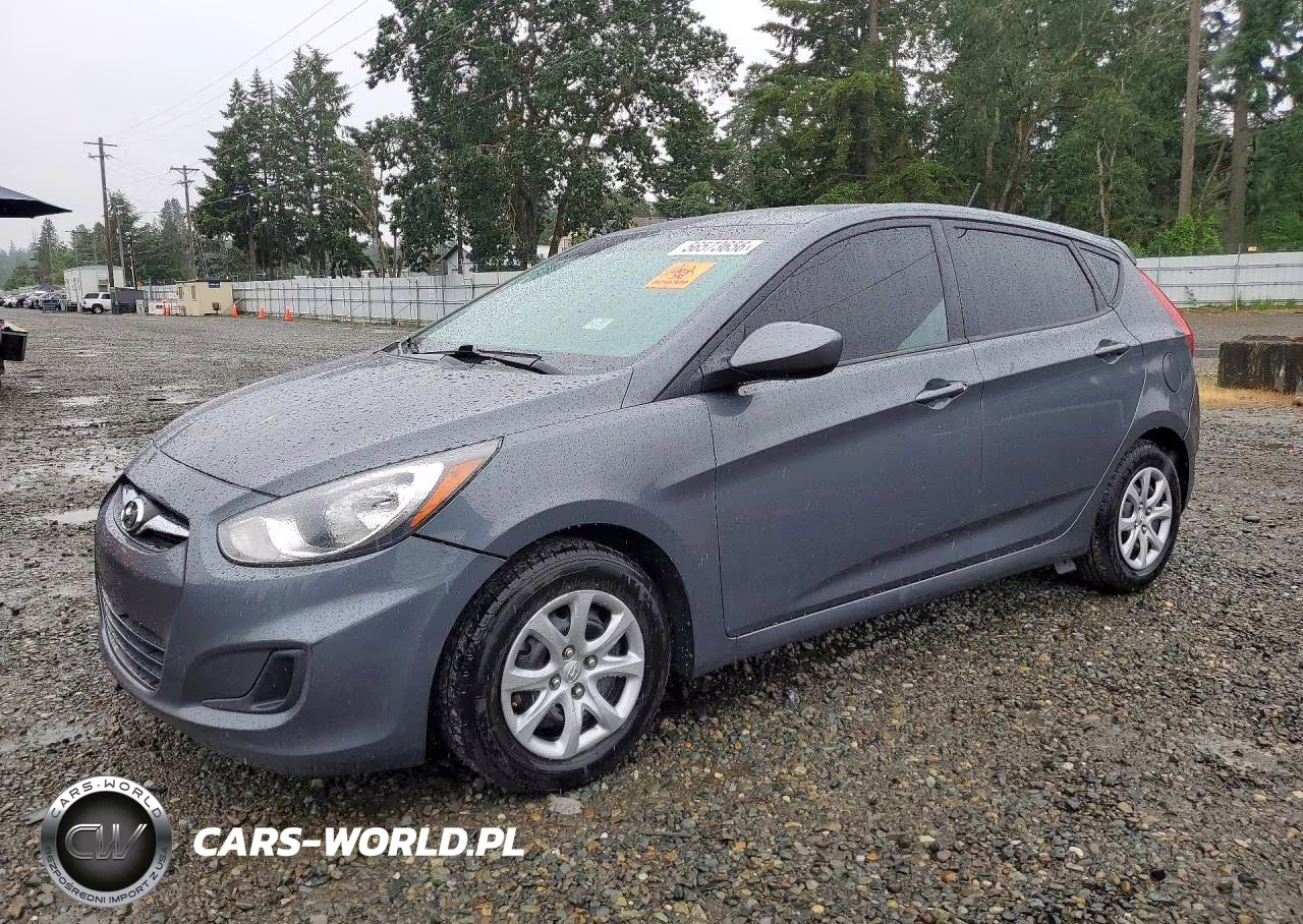 2013 Hyundai Accent Gs