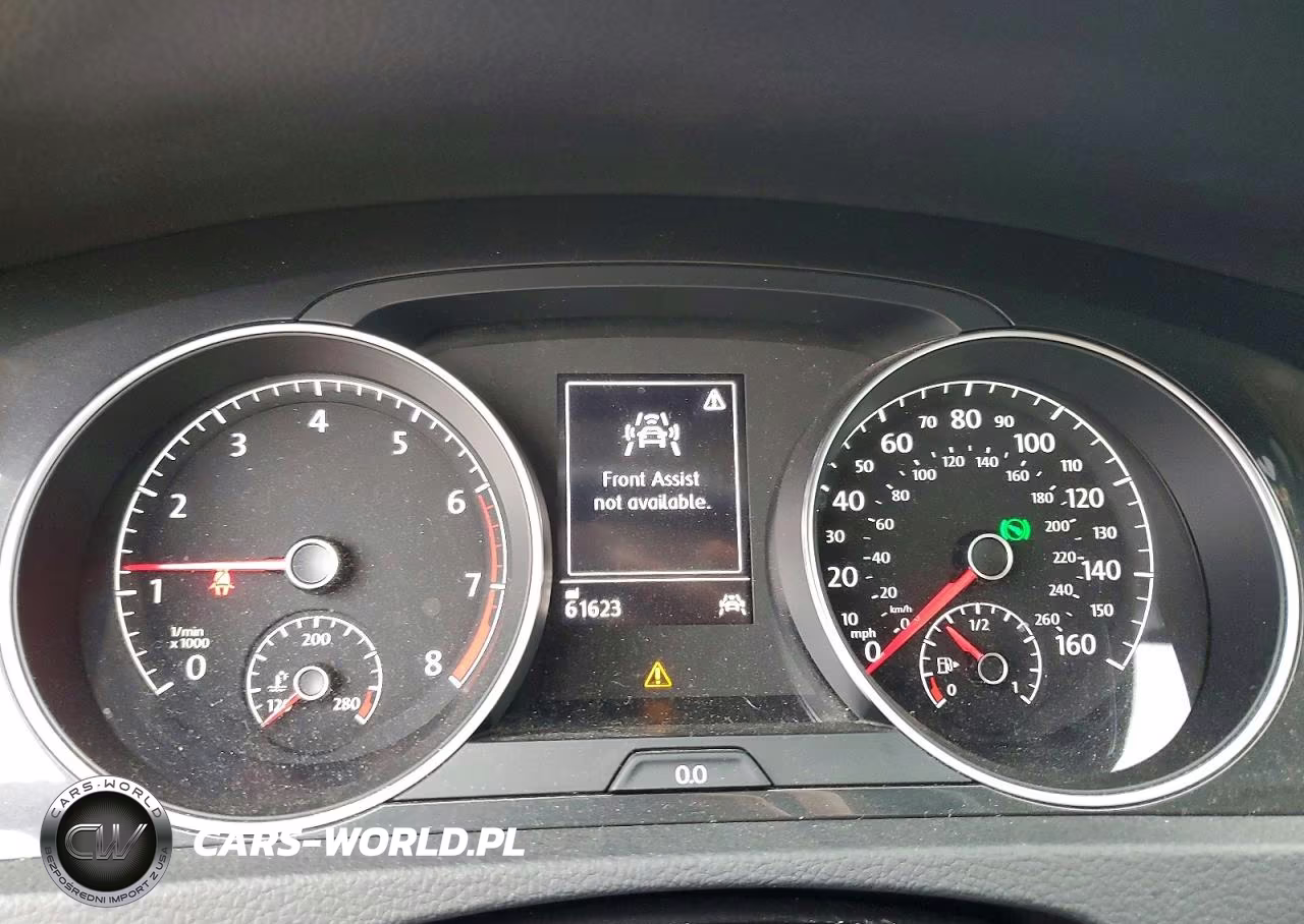 2019 Volkswagen Golf S VIN:3VWG57AU4KM032621 - 9