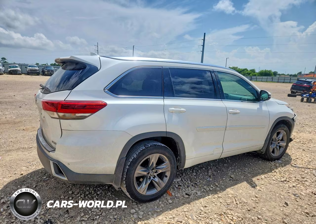 2017 Toyota Highlander Limited Platinum VIN:5TDYZRFH6HS192169 - 3