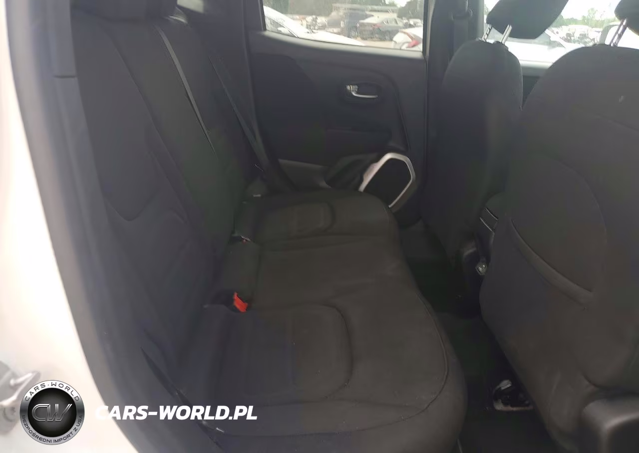 2018 Jeep Renegade Latitude VIN:ZACCJABB2JPJ30059 - 10