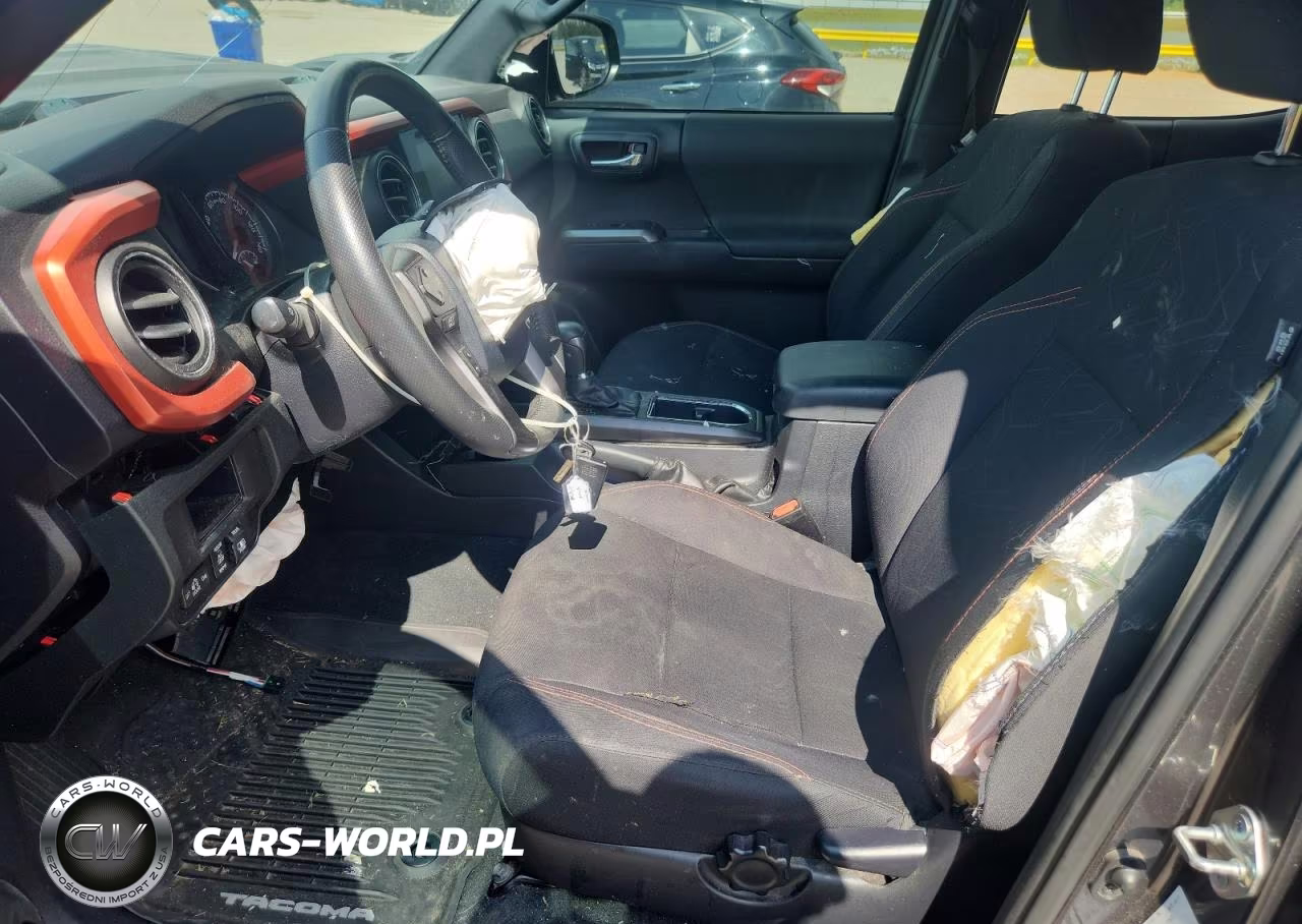 2017 Toyota Tacoma Trd Sport VIN:5TFAZ5CN2HX054045 - 7