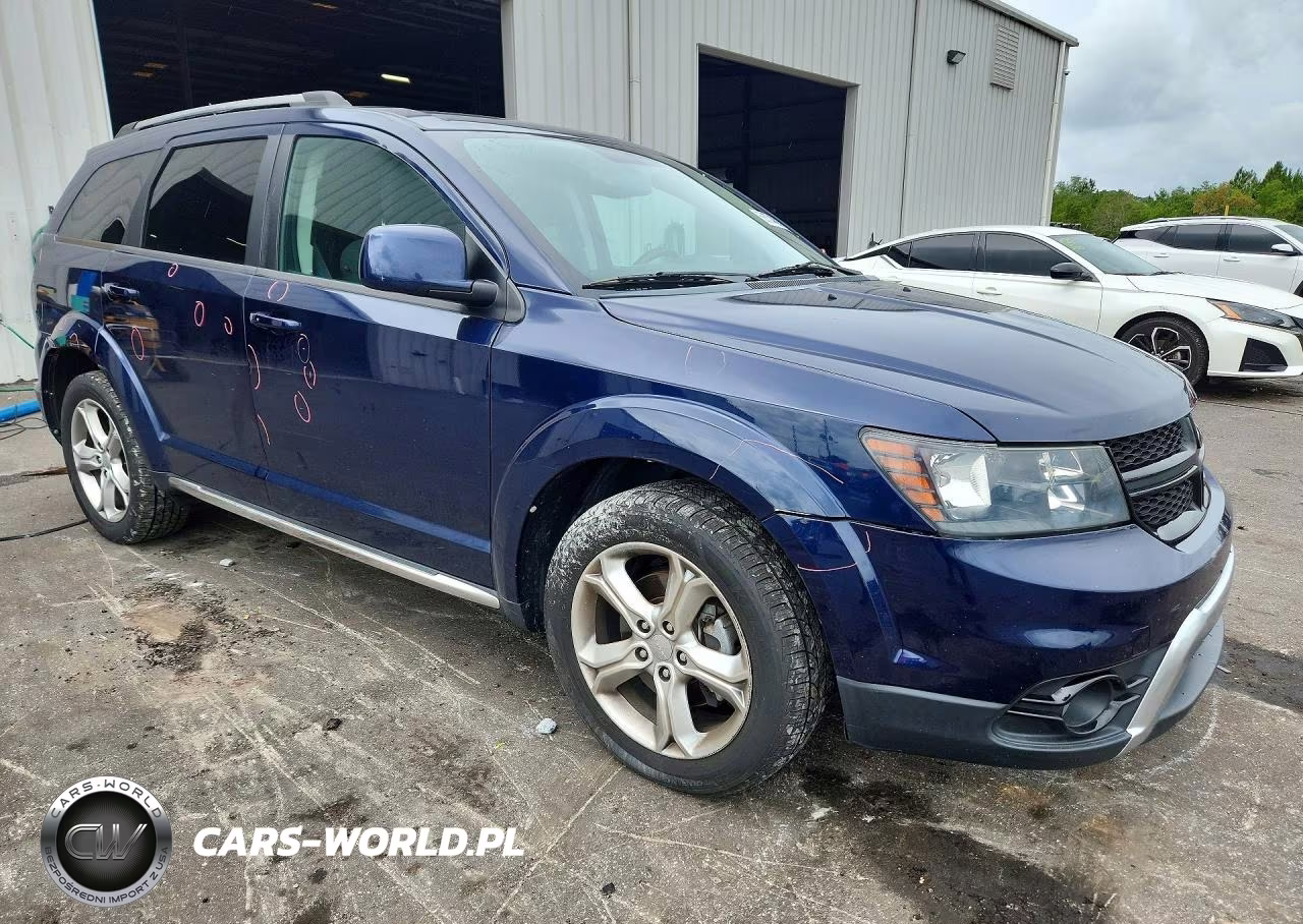 2017 Dodge Journey Crossroad VIN:3C4PDDGG9HT541480 - 4