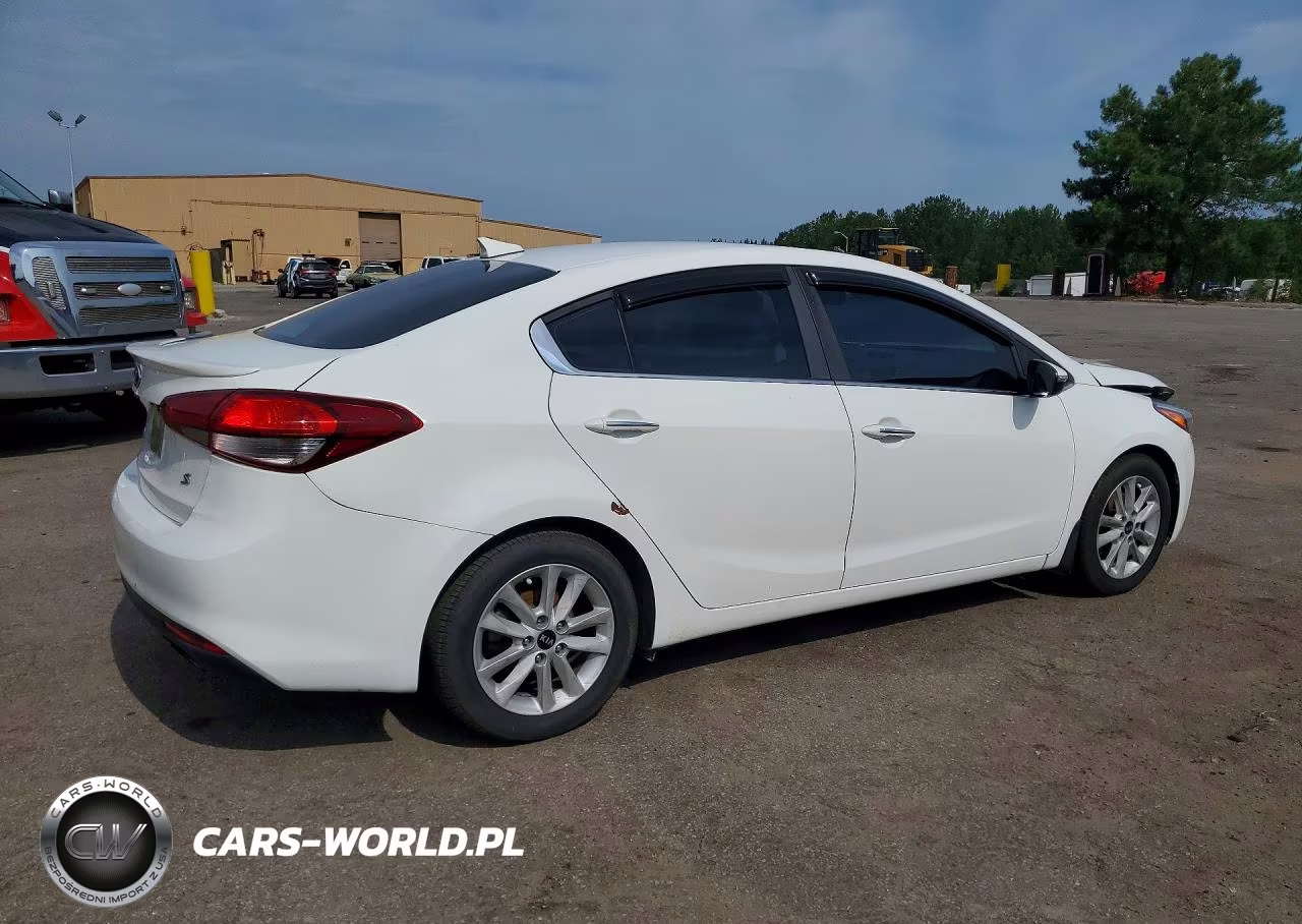 2017 Kia Forte S VIN:3KPFL4A76HE042308 - 3
