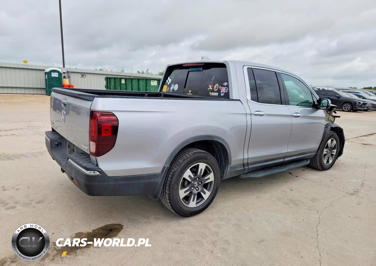 2017 Honda Ridgeline Rtl VIN:5FPYK3F78HB029060 - 3
