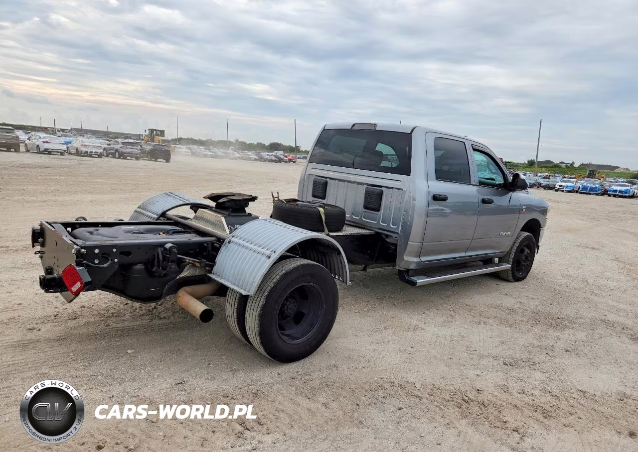 2021 Ram 3500 VIN:3C7WRTCL8MG651565 - 4