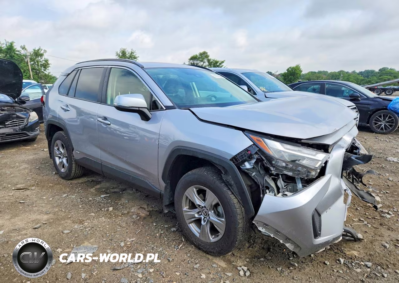 2023 Toyota Rav4 Hybrid Xle VIN:JTMRWRFV1PD186762 - 4