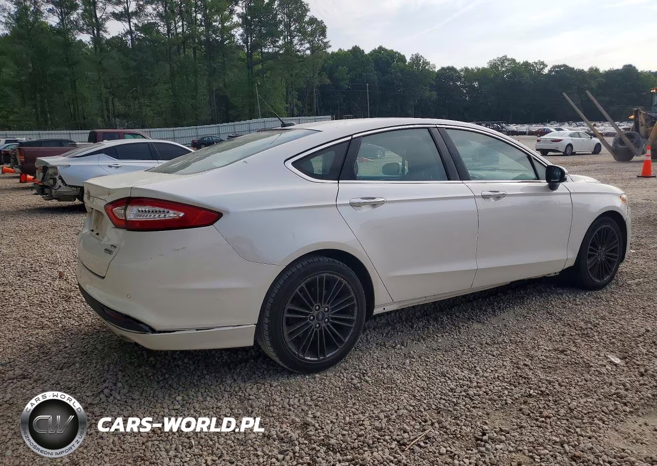 2014 Ford Fusion Se VIN:3FA6P0HD3ER135337 - 3
