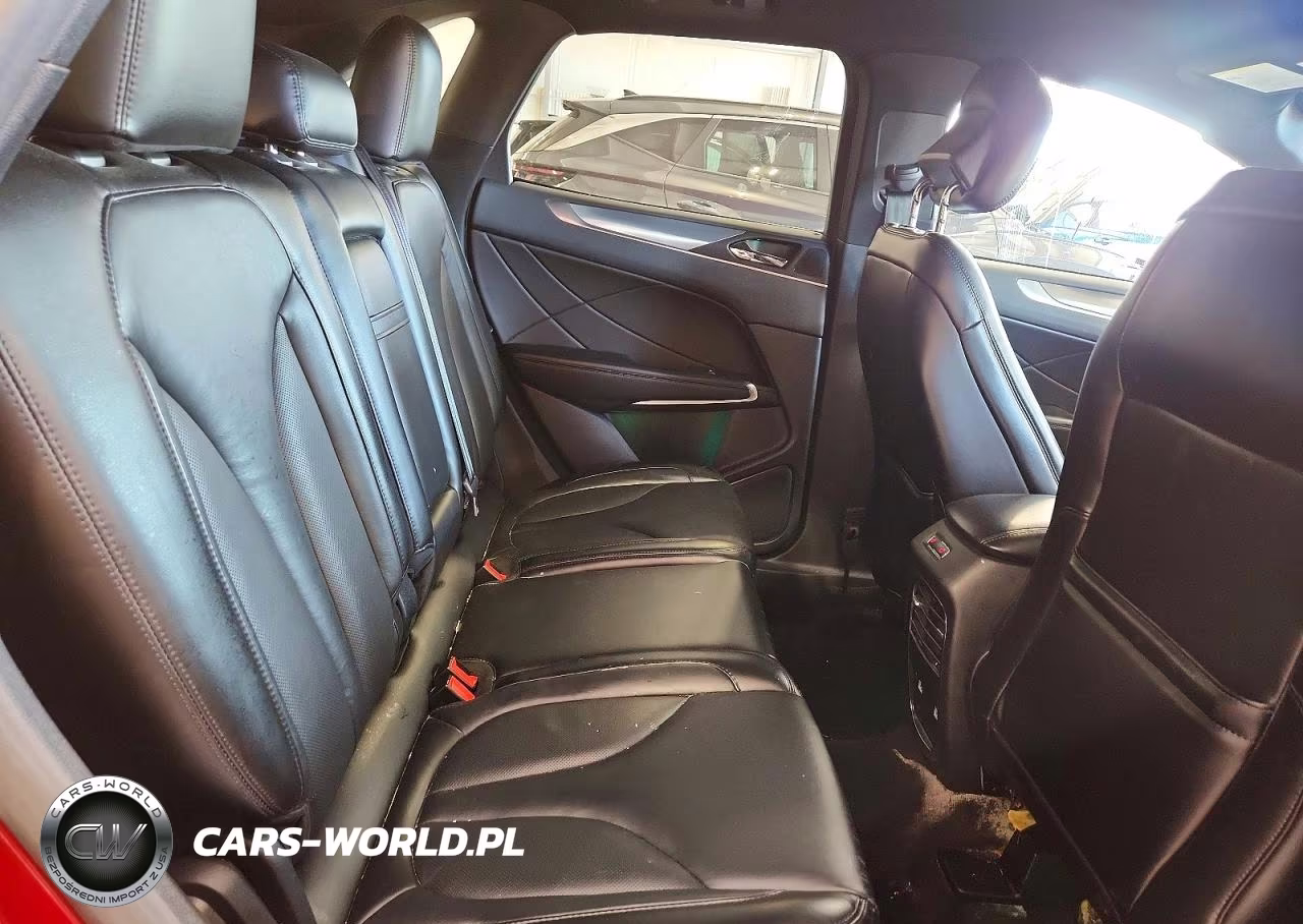 2019 Lincoln Mkc Select VIN:5LMCJ2D95KUL18585 - 10