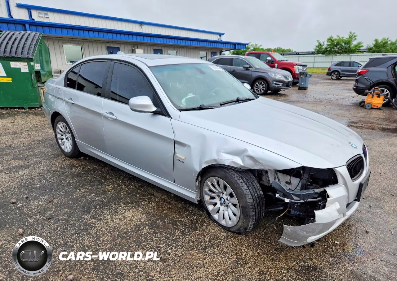 2009 BMW 328 Xi VIN:WBAPK73579A455036 - 4