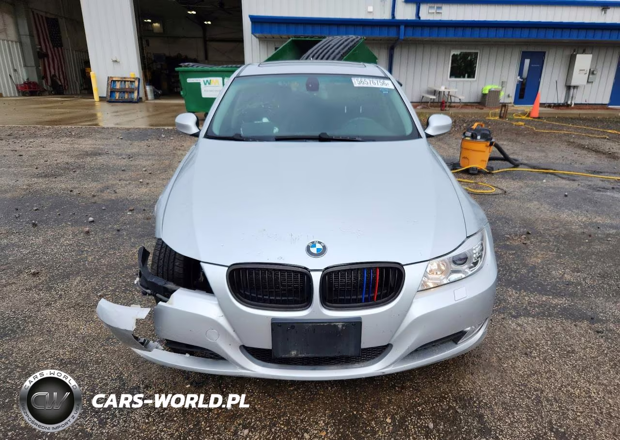 2009 BMW 328 Xi VIN:WBAPK73579A455036 - 5